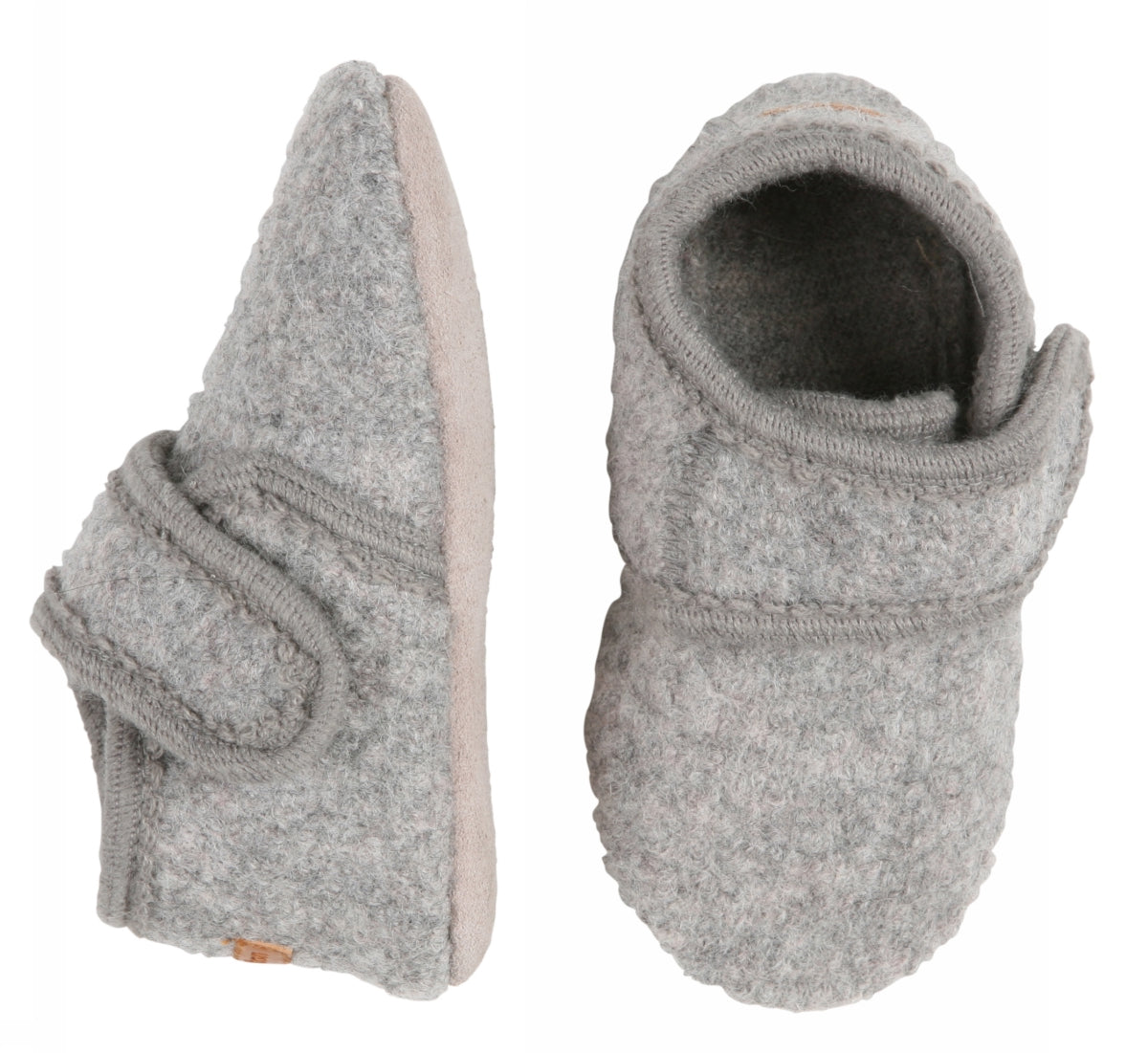 Wool slippers with velcro