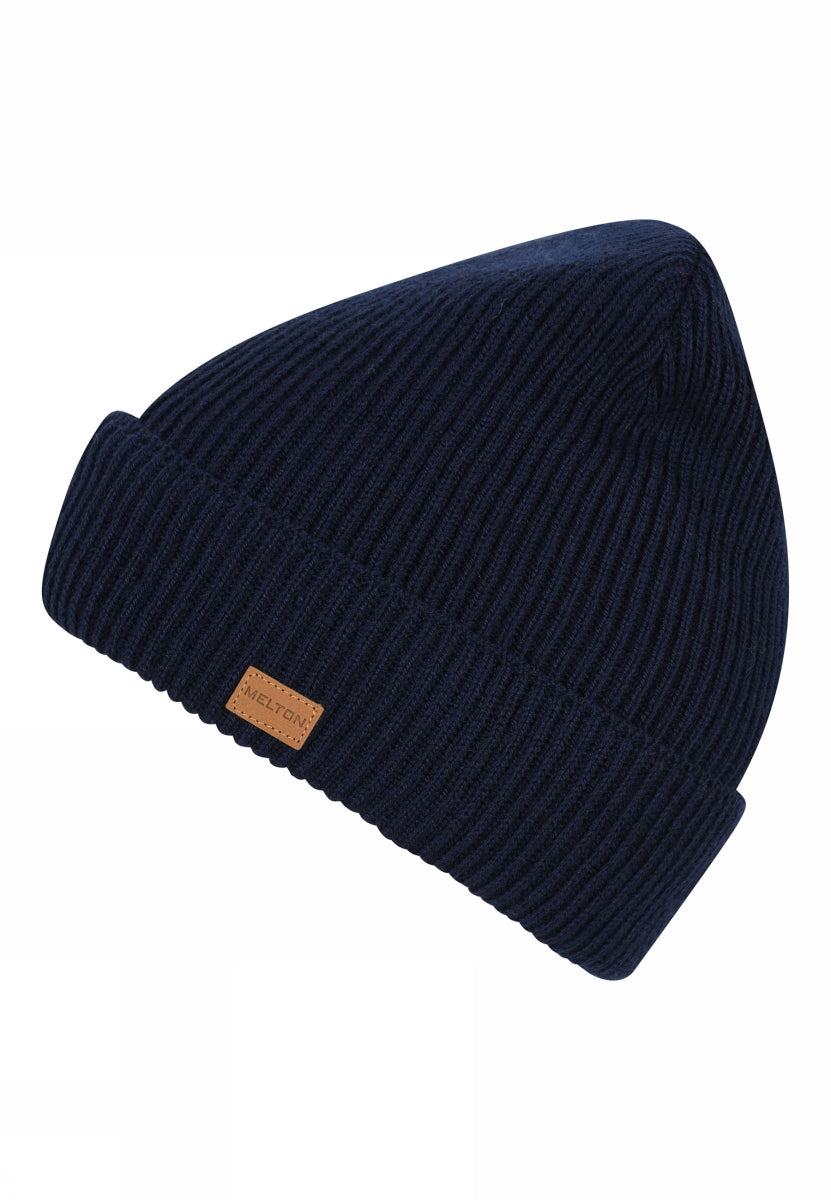 Basic ribbed beanie